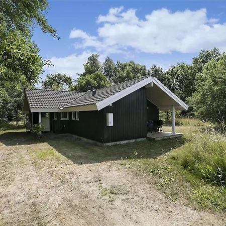 1570-aakirkeby-strandvangen-28 *