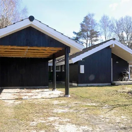 1570-aakirkeby-strandvangen-28 펜션 Vester Somarken
